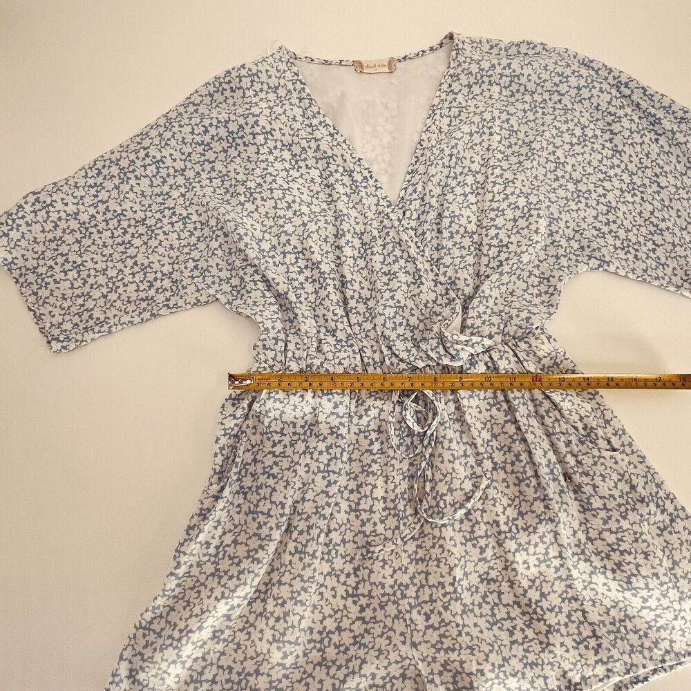Altar’d State Blue & White Floral Flowy Waist Tie Romper Size Small CL016 - Picture 8 of 14
